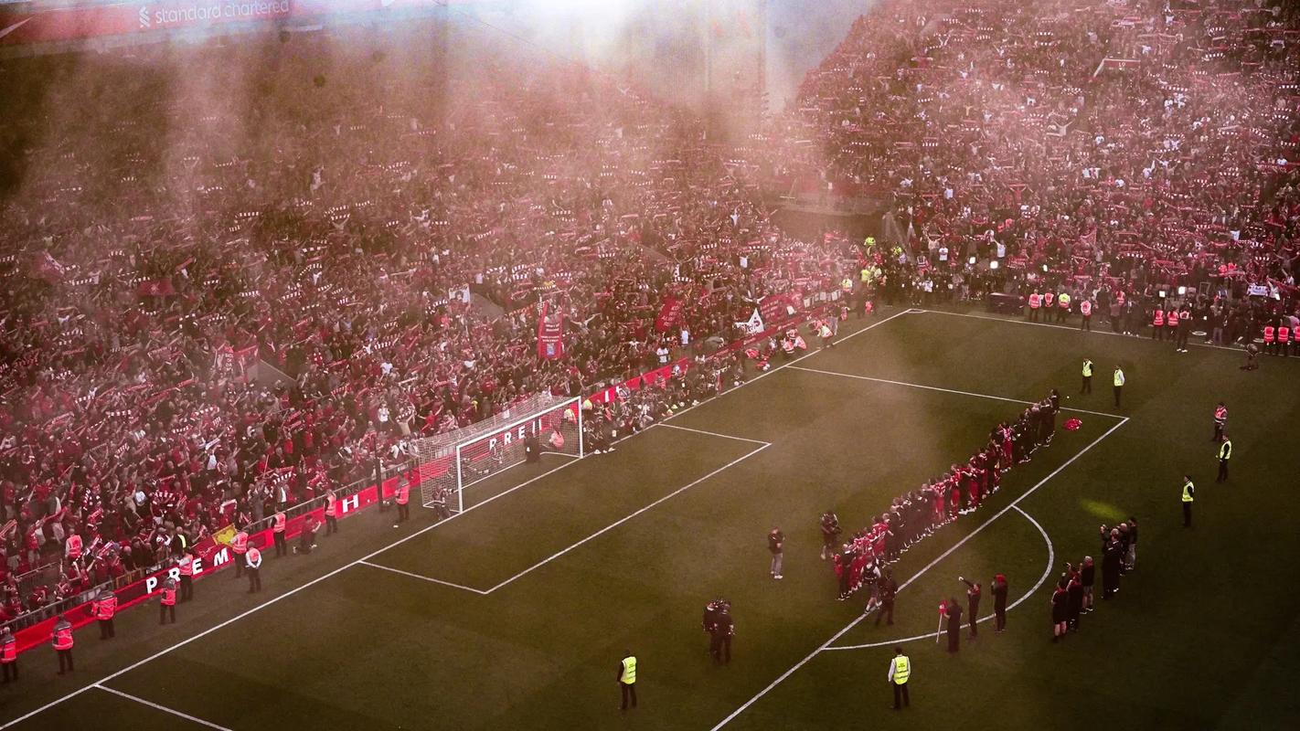 德转列本赛季俱乐部引援支出前10：英超9席，利物浦4.83亿第1（德转公布本季俱乐部引援花费前十：英超占九席，利物浦以4.83亿居首）