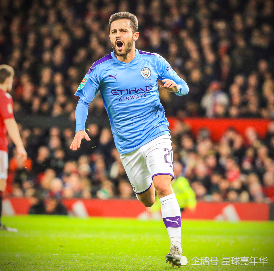 来看中国女足的比赛遇到了前男足主教练扬科维奇（在中国女足赛场偶遇前男足主教练扬科维奇）