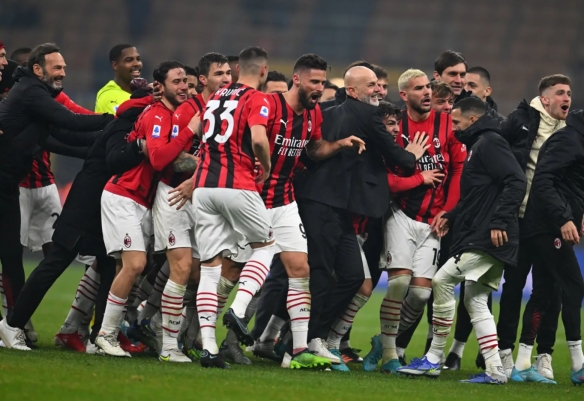 印度球迷：梅西身边人太多根本看不到他，我们要求退款（印度球迷称梅西被人群包围难以看见，要求退款）