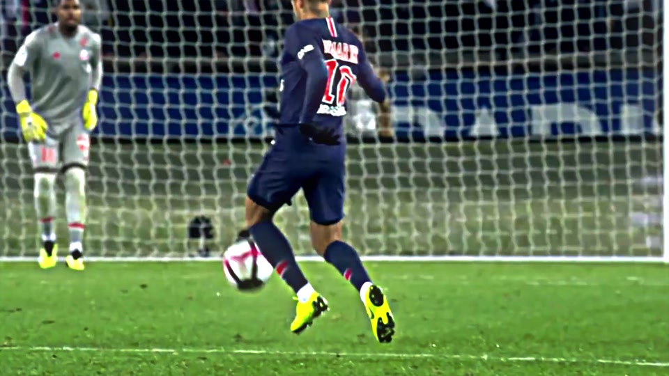 米体：国米负利物浦的主裁曾涉嫌假球，后自首才避免终身禁赛（米体：国米负于利物浦一役主裁曾涉假球，后自首得以免于终身禁赛）