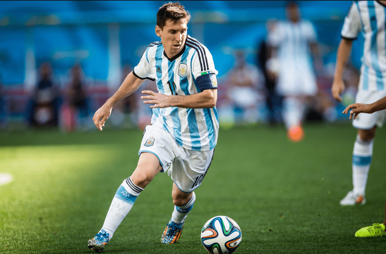 名宿：尼科-帕斯像托蒂，他是意甲最好的球员理应回皇马效力（名宿评尼科-帕斯：神似托蒂，堪称意甲最佳，理应回归皇马）