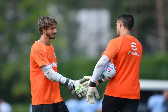 世界杯增加了40场比赛，球迷可以过足瘾（世界杯新增40场对决，球迷看个痛快）