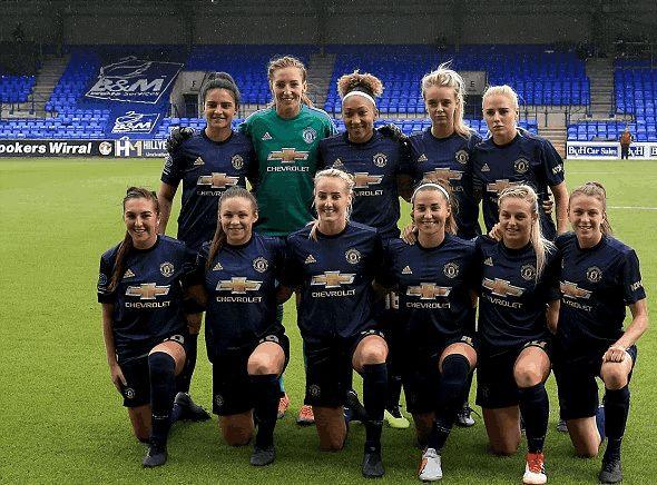 体坛：狼队想与徐彬签约4-5年，球员已搭乘航班前往英国（体坛消息：狼队计划与徐彬签约4至5年，球员已启程飞赴英国）