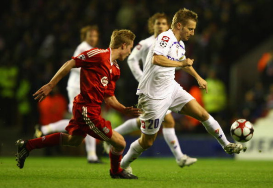 世联赛：日本女排升第3，中国女排跌至第7，意大利豪取十连胜（排球世联赛：日本女排升至第三，中国女排降至第七，意大利强势十连胜）