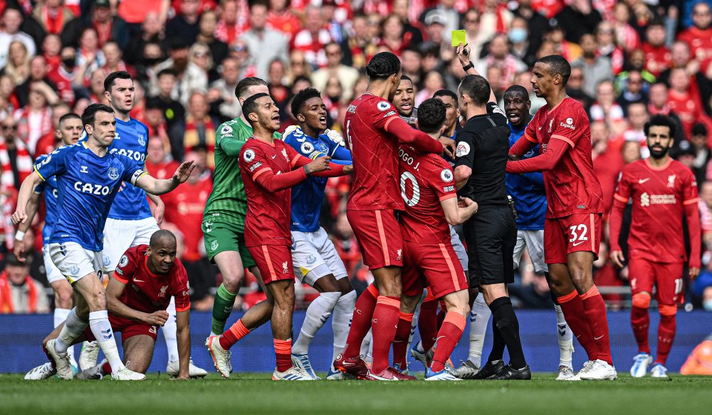 安切洛蒂：皇马的比赛我都看了；C罗肯定会达成千球成就（安切洛蒂：我已看完皇马所有比赛，坚信C罗必达千球里程碑）