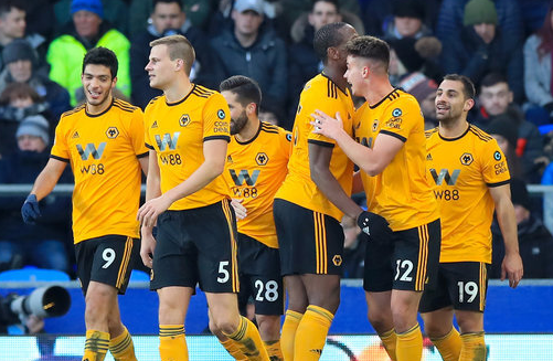 图赫尔：由于高温，我会考虑世界杯时让替补留在更衣室（图赫尔：受高温影响，或在世界杯让替补留在更衣室）