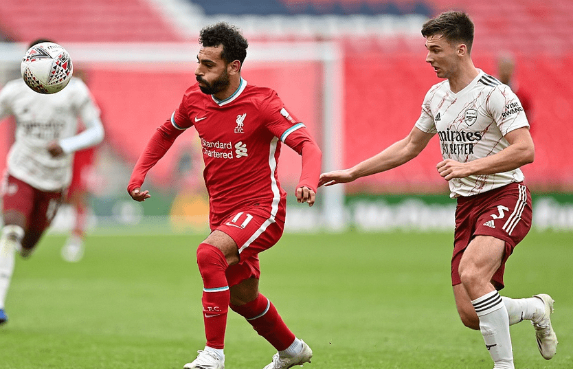 邮报：明年世界杯上下半场中段设强制补水时间，每次三分钟（《邮报》：明年世界杯将在上下半场中段增设3分钟强制补水暂停）